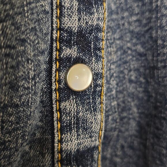 Tommy Hilfiger Girls Medium‎ Wash LS Denim Dress Embroidery Pearl Buttons Size 5 - Picture 6 of 11